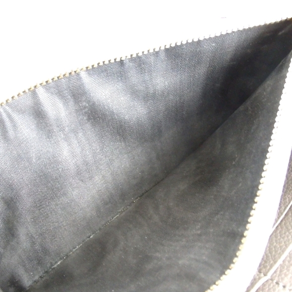 Saint Laurent Gray Wallet with Gold Logo - Picture 7 of 16